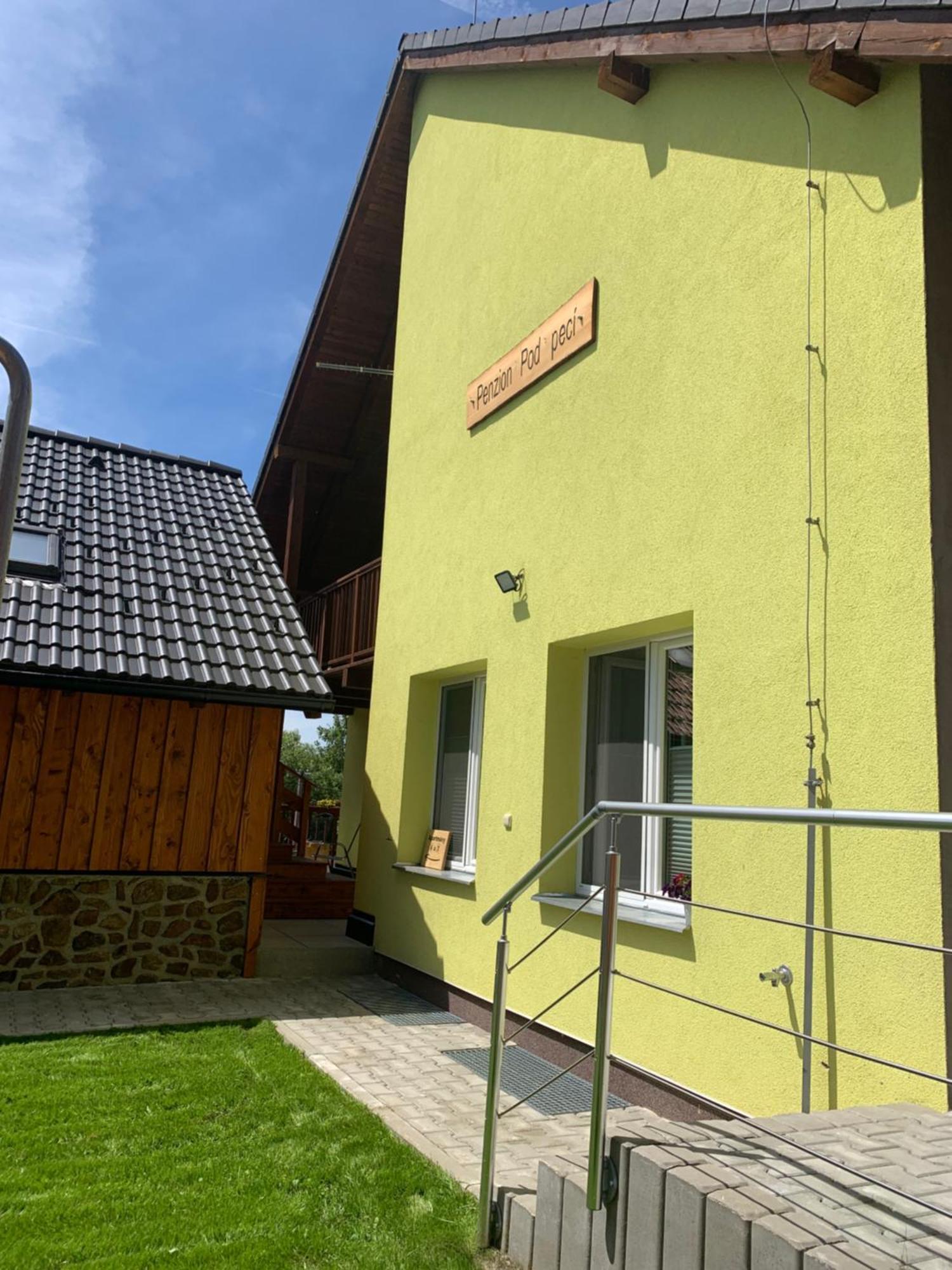Penzion pod Pecí Lenora Exterior foto